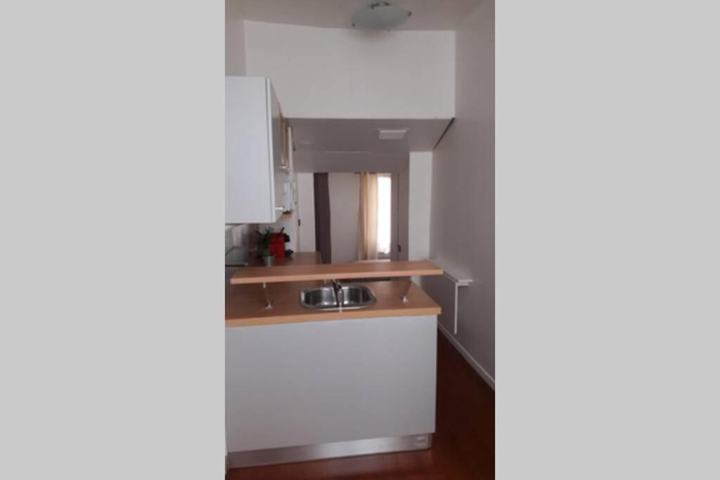 Appartement Cosy Dans Le Centre Historique Сен Жермен ан Ле Екстериор снимка